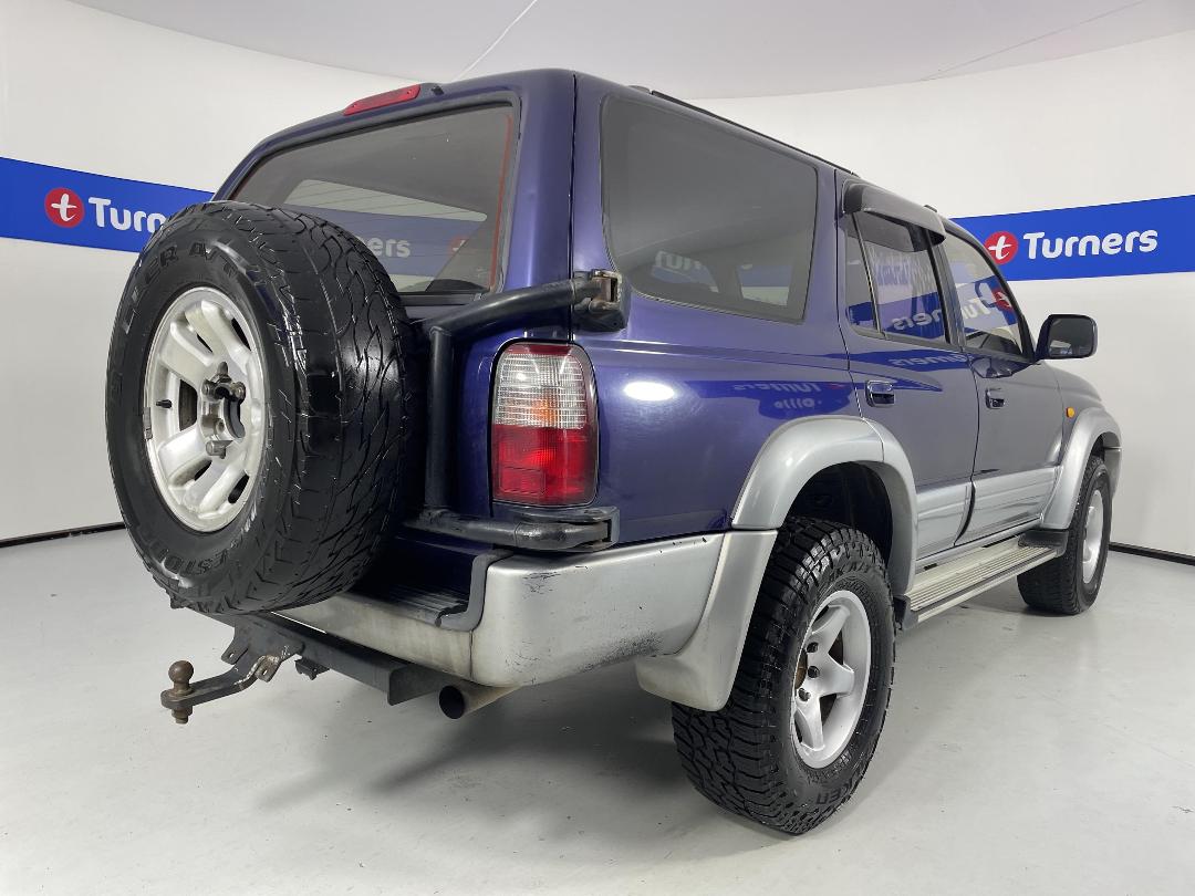 Photo '7' of Toyota Surf