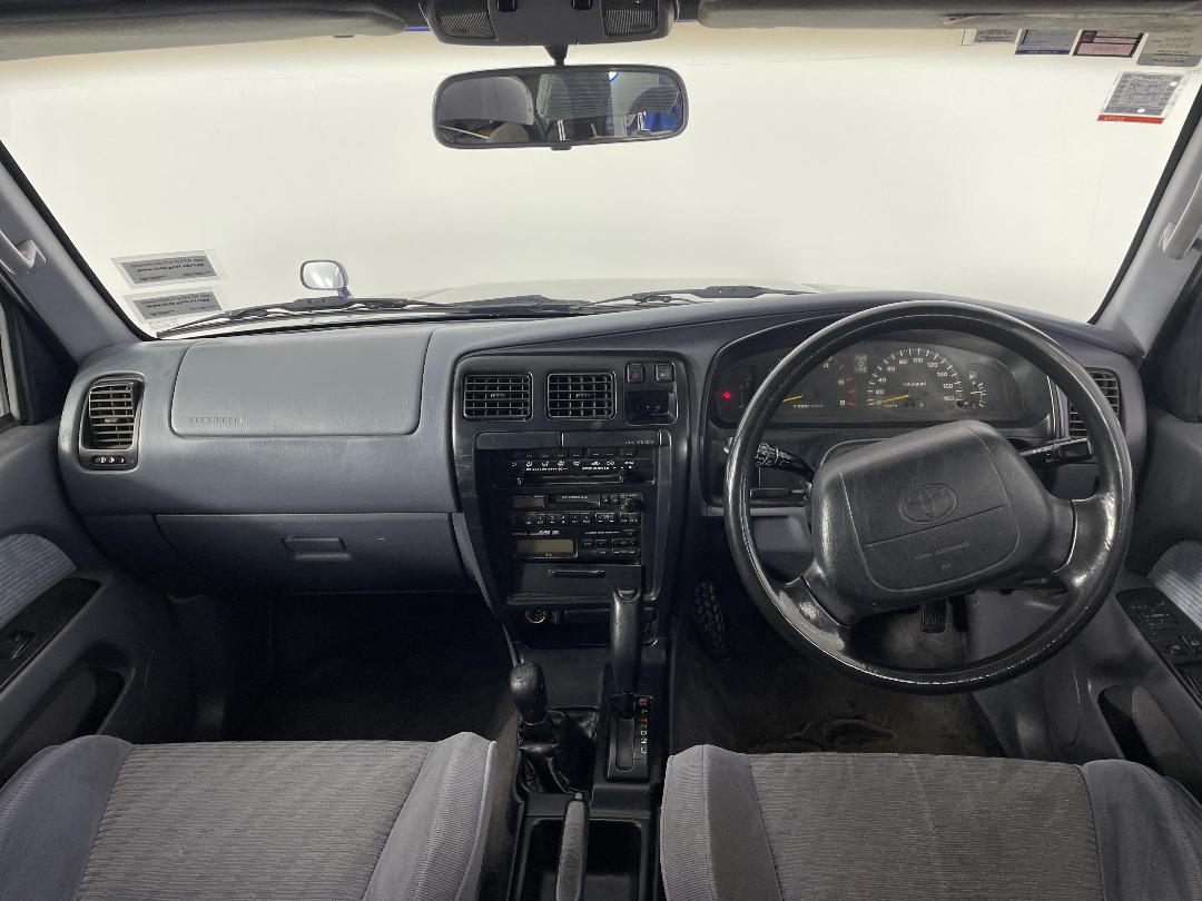 Photo '17' of Toyota Surf