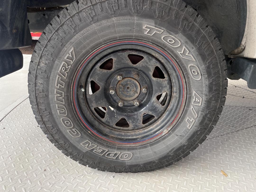 Photo '12' of Toyota Surf