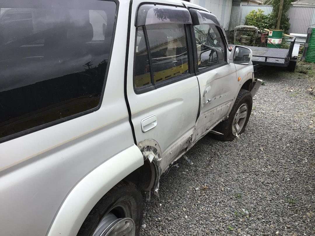 Photo '8' of Toyota Surf SSR-X