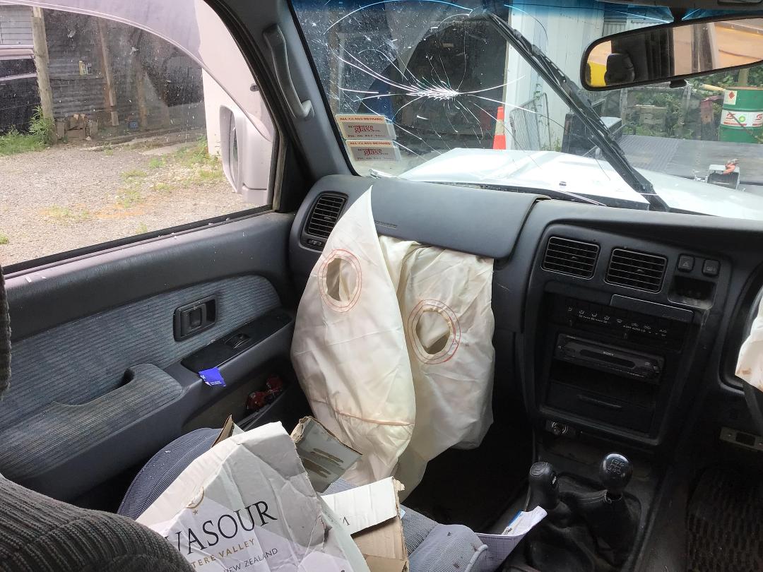 Photo '12' of Toyota Surf SSR-X