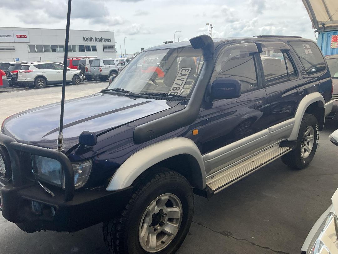 Photo '2' of Toyota Surf