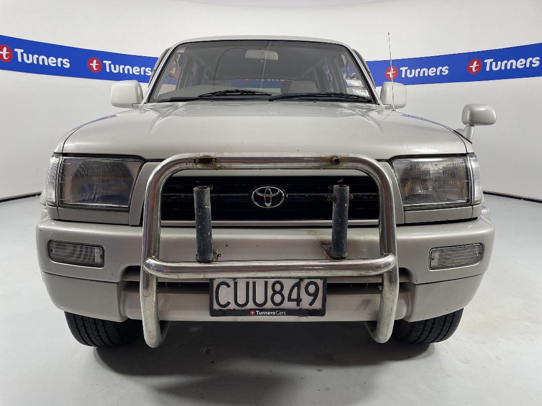 Photo '2' of Toyota Surf