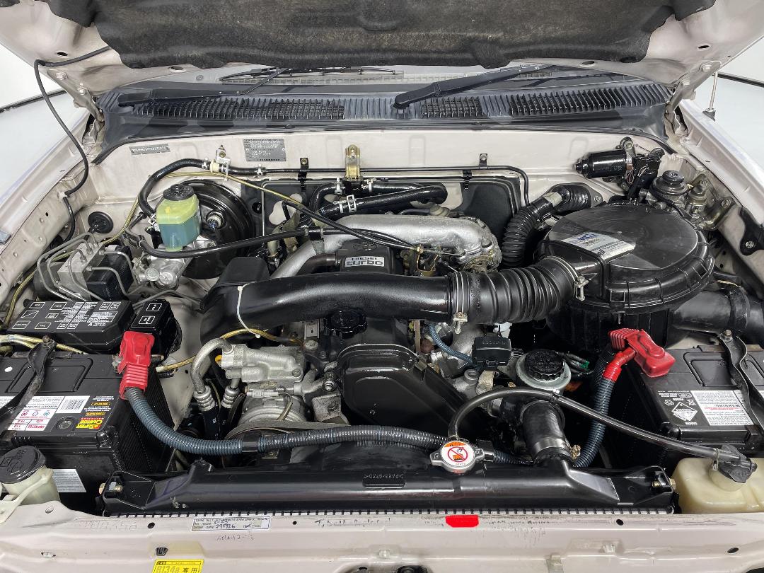 Photo '13' of Toyota Surf