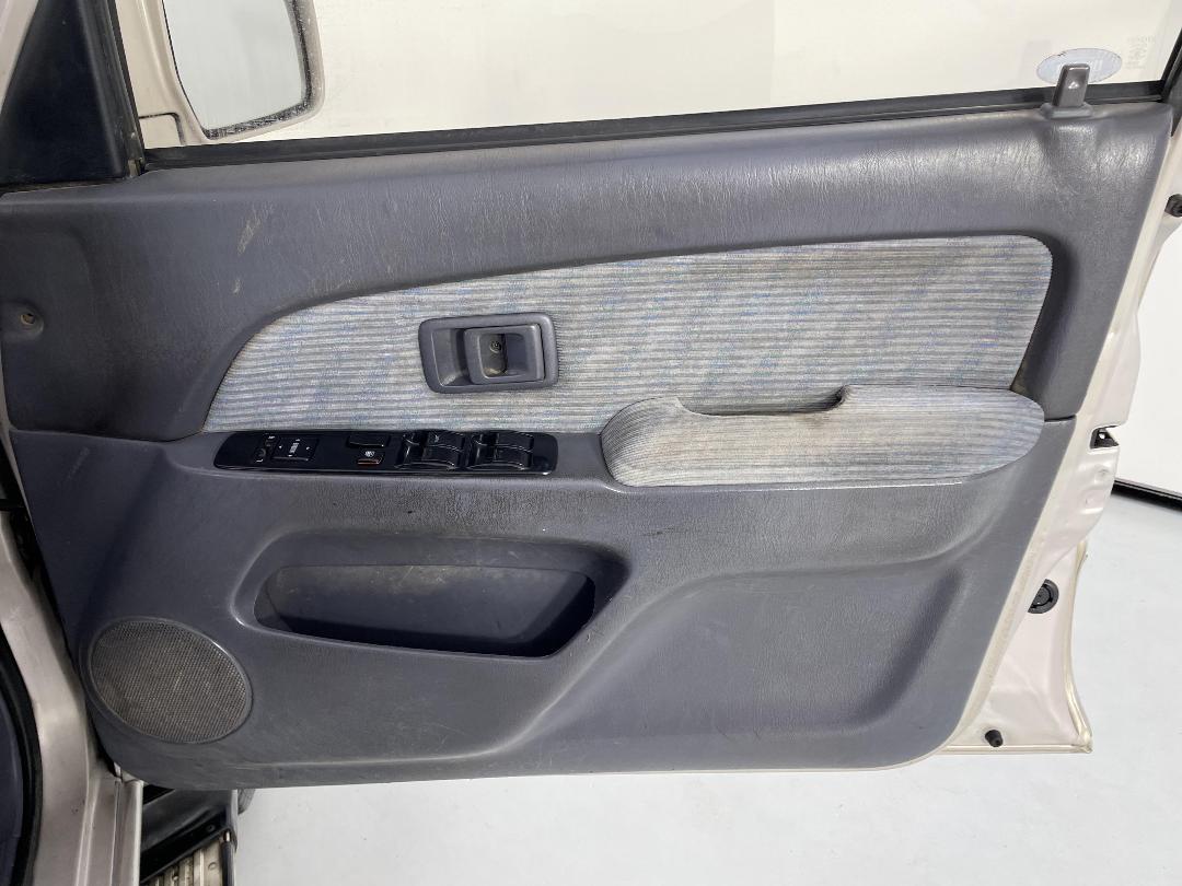 Photo '15' of Toyota Surf