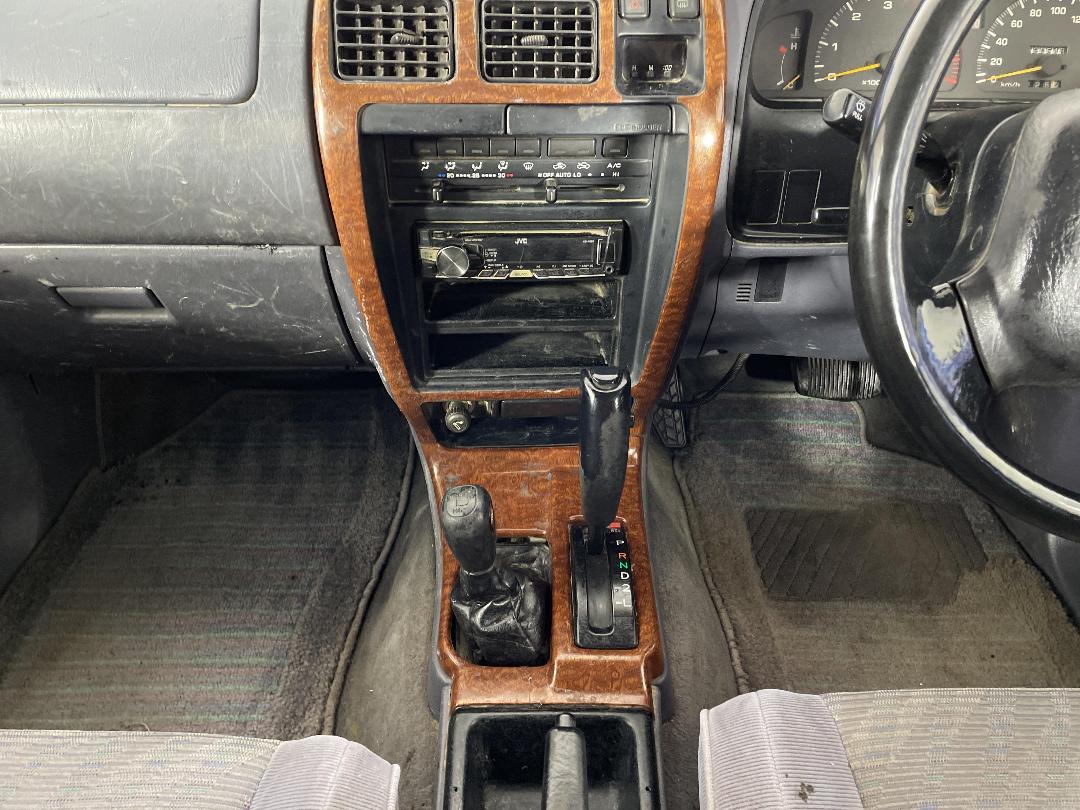 Photo '18' of Toyota Surf