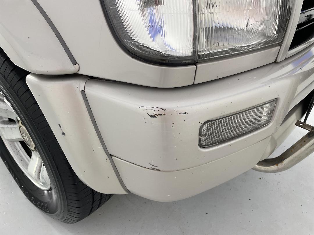 Photo '26' of Toyota Surf