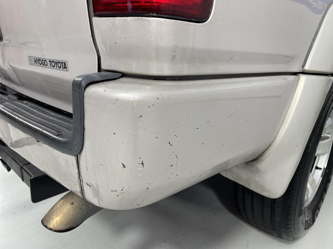 Photo '32' of Toyota Surf