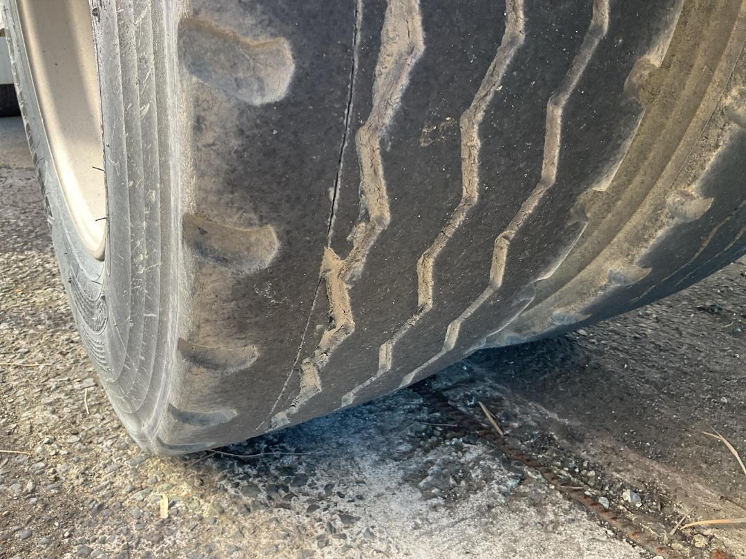 Photo '25' of TRAILER FUELQUIP DOG Tanker Trailer Full Photo '25' of TRAILER FUELQUIP DOG Tanker Trailer Full