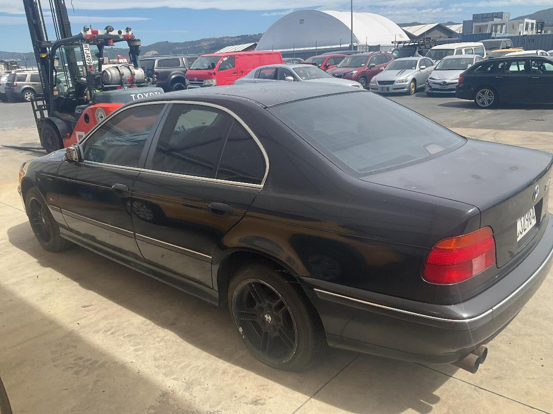 Photo '3' of BMW 540I