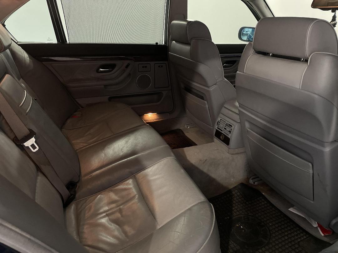 Photo '20' of BMW 740I Photo '20' of BMW 740I