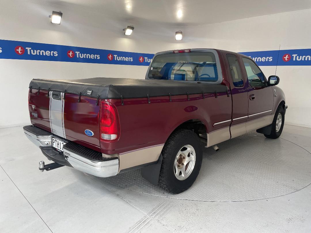 Photo '7' of Ford F150