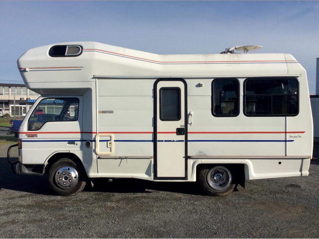 Photo '6' of Ford Trader 2.5T Motorhome Photo '6' of Ford Trader 2.5T Motorhome