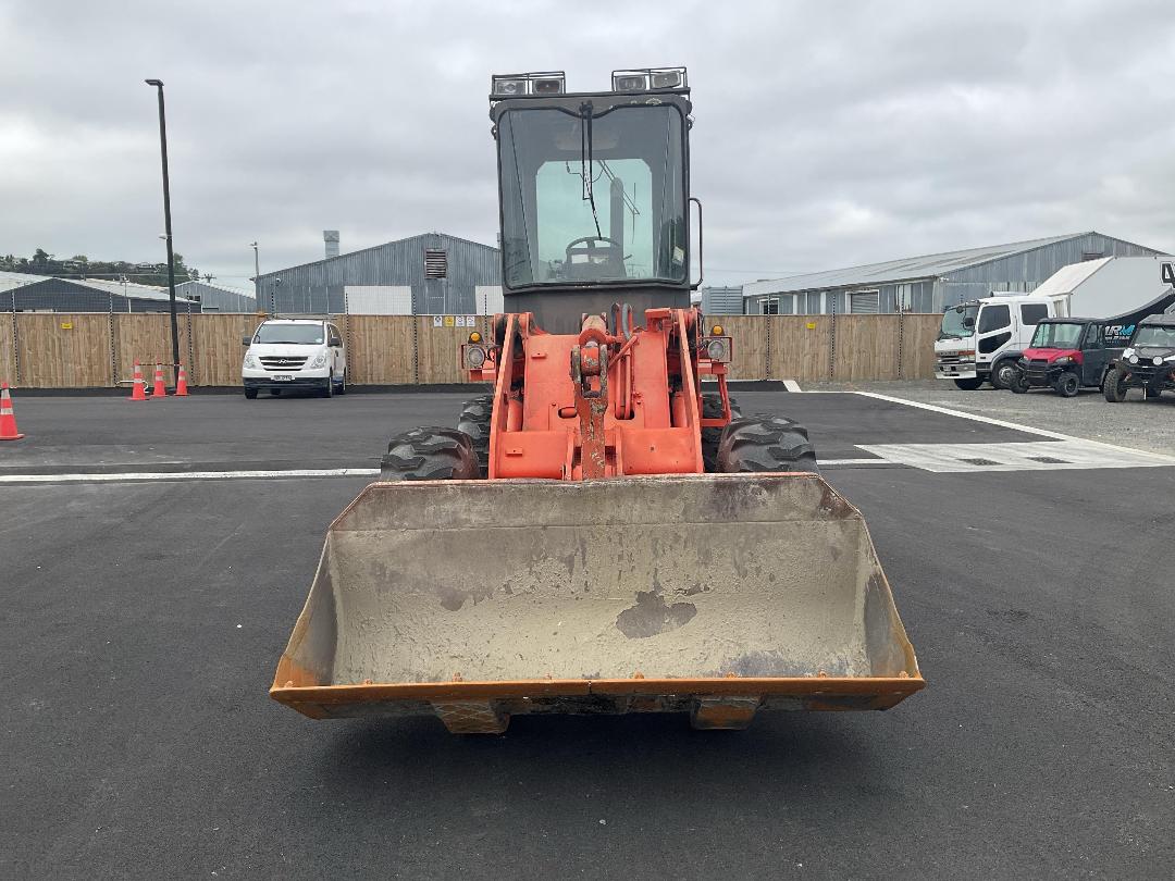 Photo '11' of Hitachi LX70 Wheel Loader