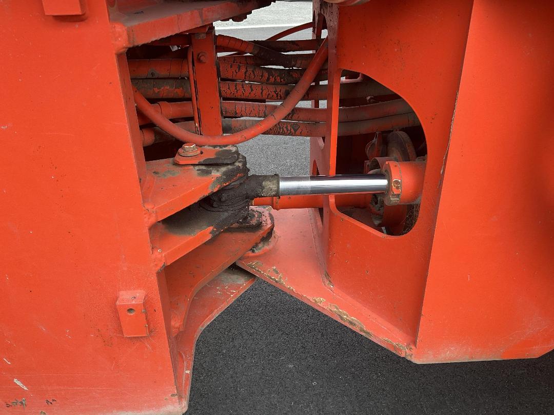 Photo '17' of Hitachi LX70 Wheel Loader