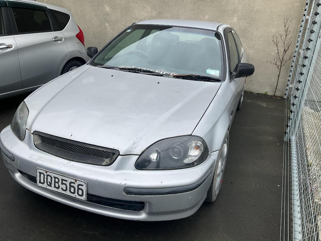 Photo '2' of Honda Civic SIR Photo '2' of Honda Civic SIR