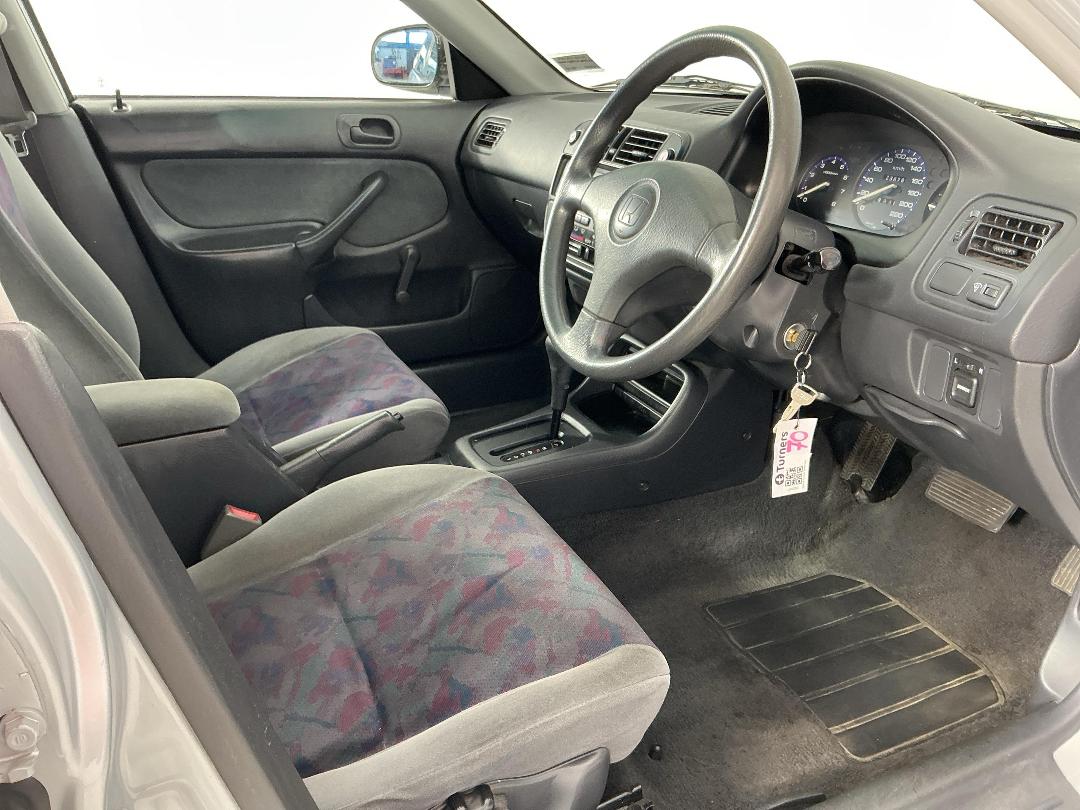 Photo '16' of Honda Civic