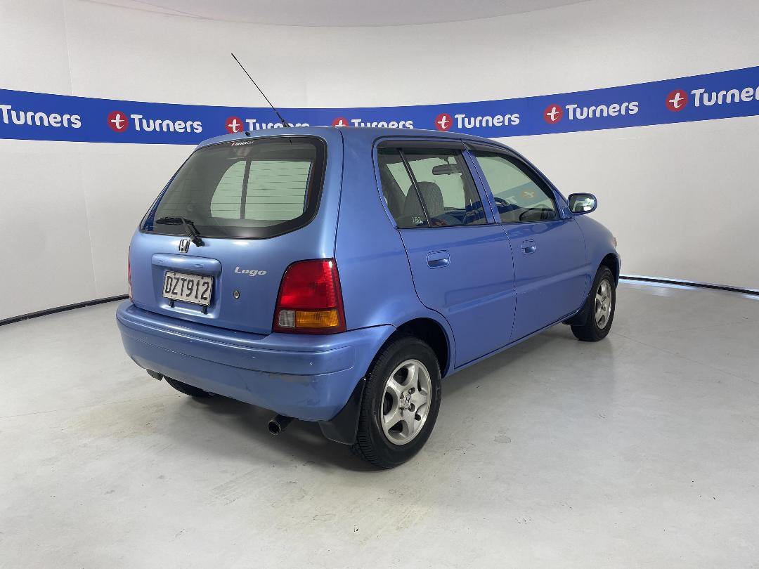 Photo '7' of Honda Logo