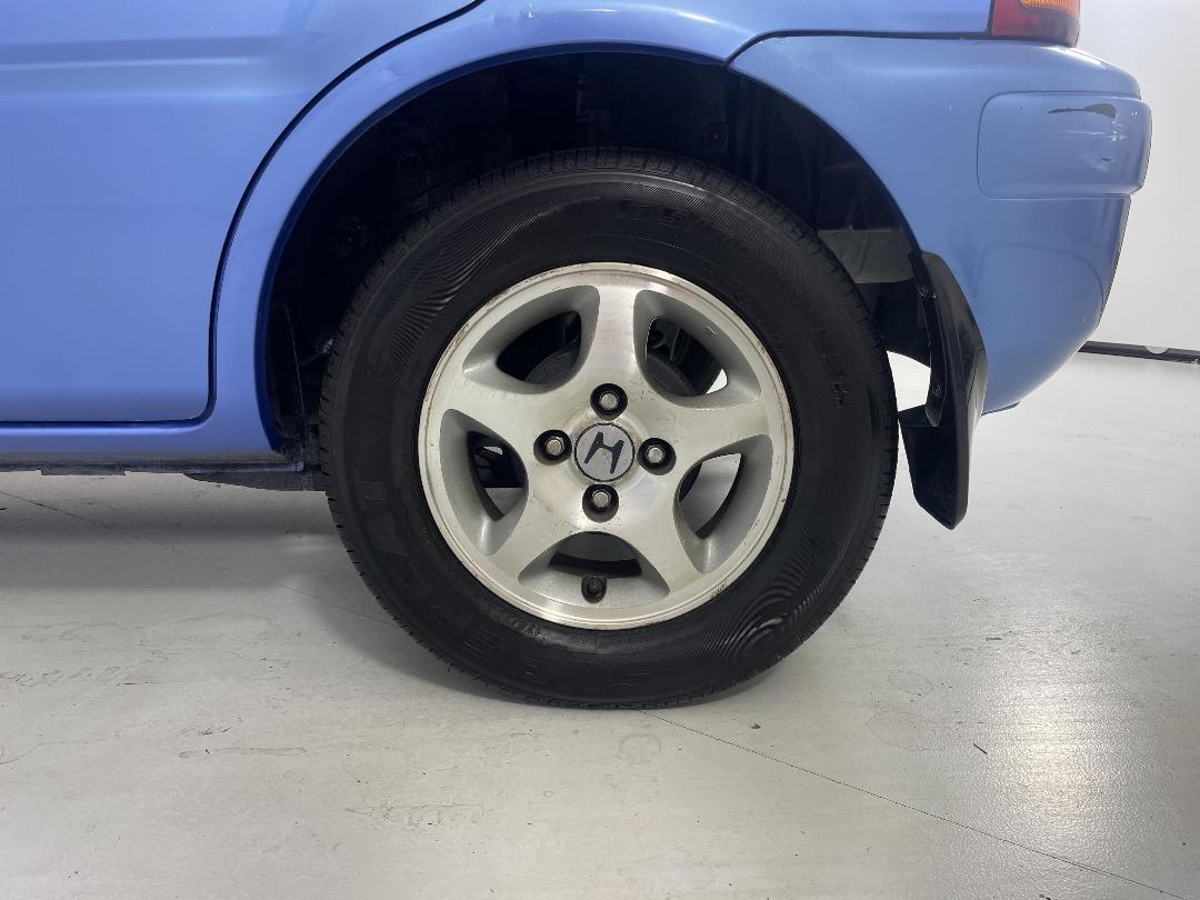 Photo '11' of Honda Logo