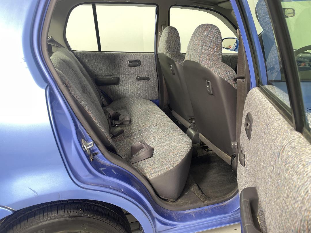 Photo '20' of Honda Logo