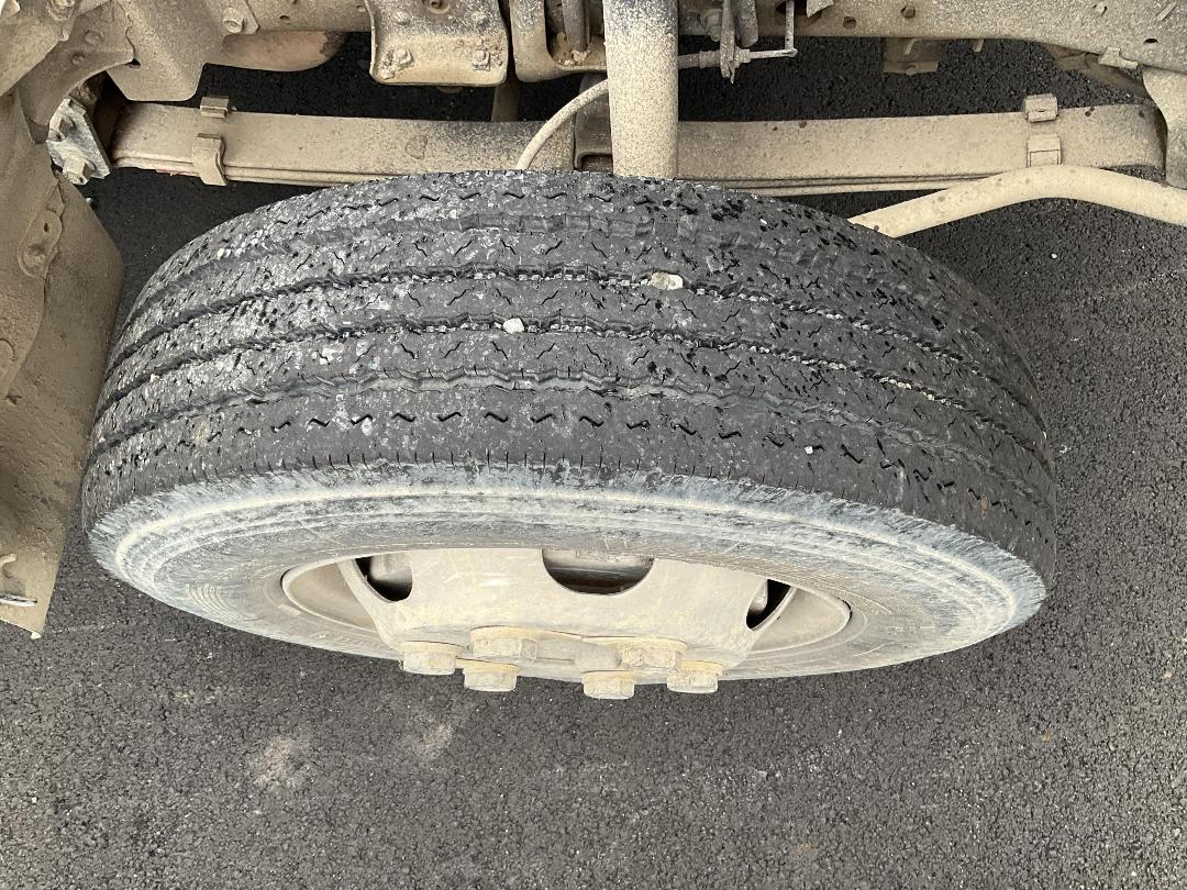 Photo '36' of Isuzu ELF 450 Tipper