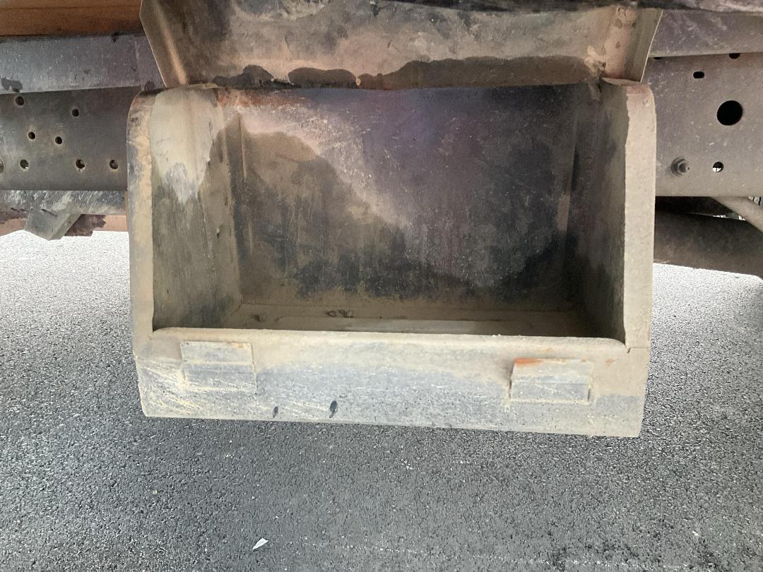 Photo '43' of Isuzu ELF 450 Tipper