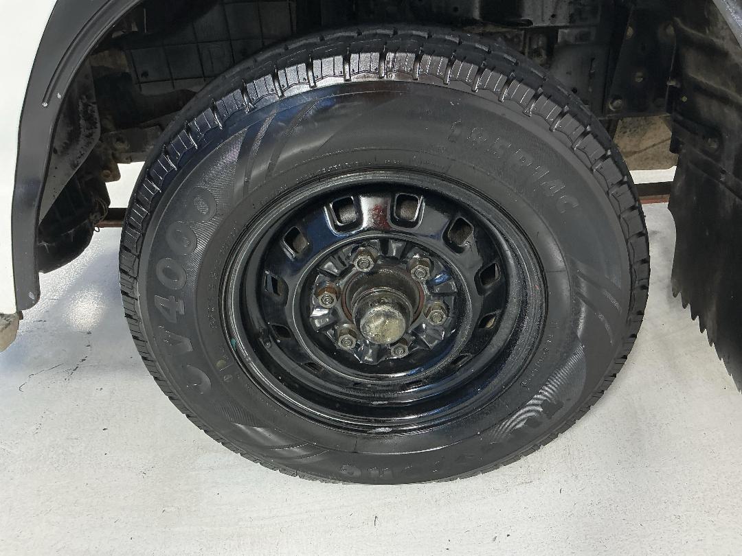 Photo '6' of Isuzu ELF Flat Deck