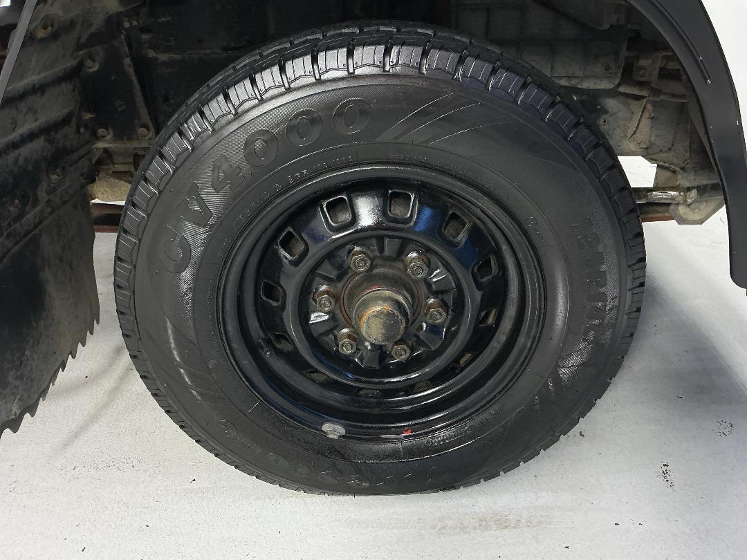 Photo '3' of Isuzu ELF Flat Deck