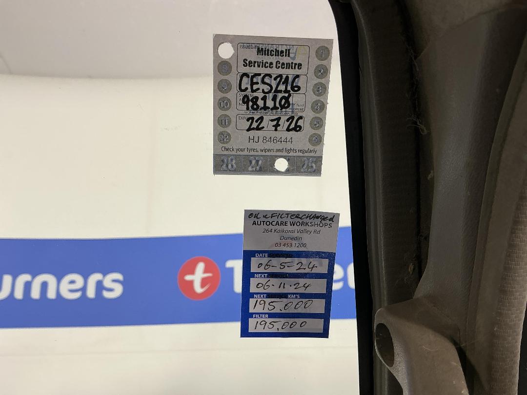 Photo '21' of Isuzu ELF Flat Deck