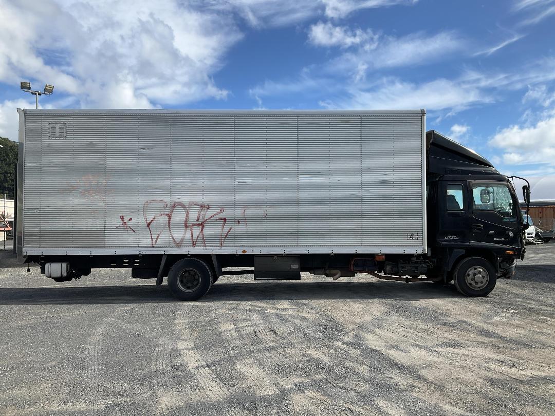 Photo '3' of Isuzu Forward Other Truck Photo '3' of Isuzu Forward Other Truck