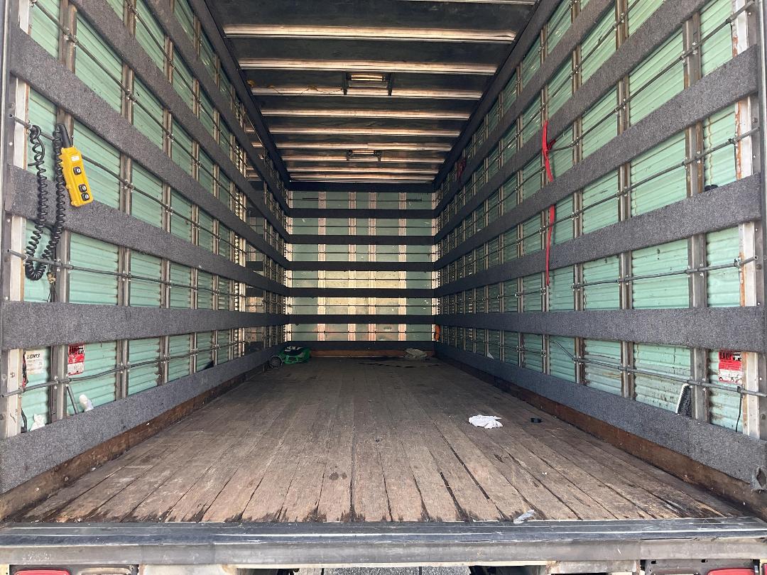 Photo '13' of Isuzu Forward Other Truck Photo '13' of Isuzu Forward Other Truck