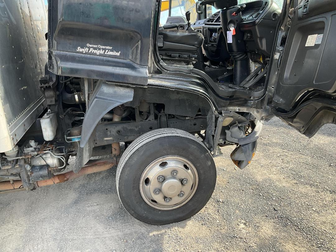 Photo '18' of Isuzu Forward Other Truck Photo '18' of Isuzu Forward Other Truck