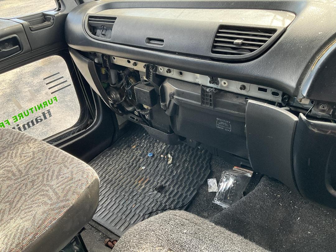 Photo '28' of Isuzu Forward Other Truck Photo '28' of Isuzu Forward Other Truck