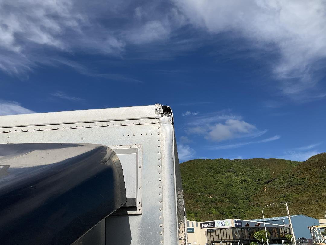 Photo '31' of Isuzu Forward Other Truck Photo '31' of Isuzu Forward Other Truck