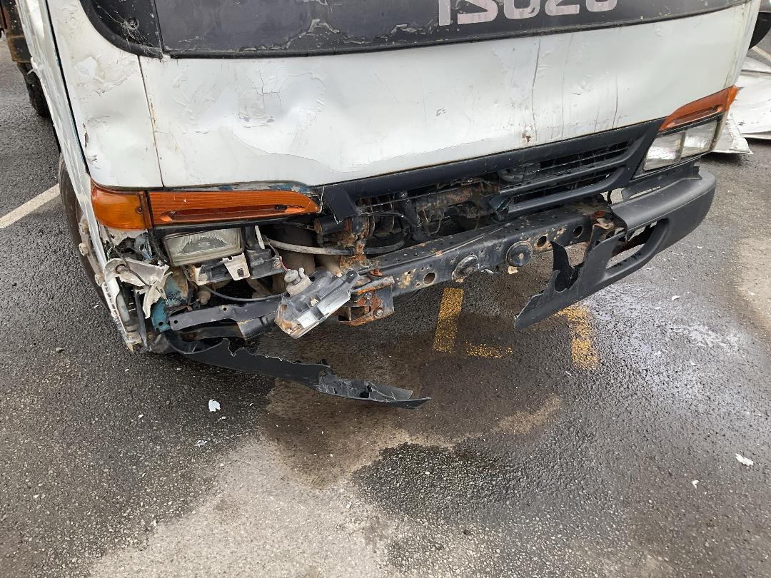 Photo '11' of Isuzu N SERIES 100P NPR350 Tipper