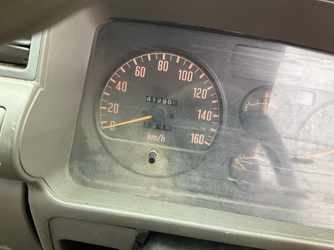 Photo '20' of Isuzu N SERIES 100P NPR350 Tipper