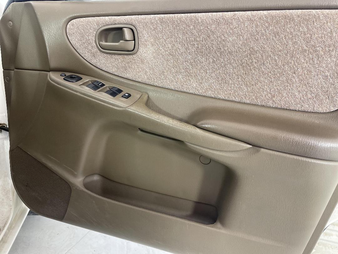 Photo '15' of Mazda Capella