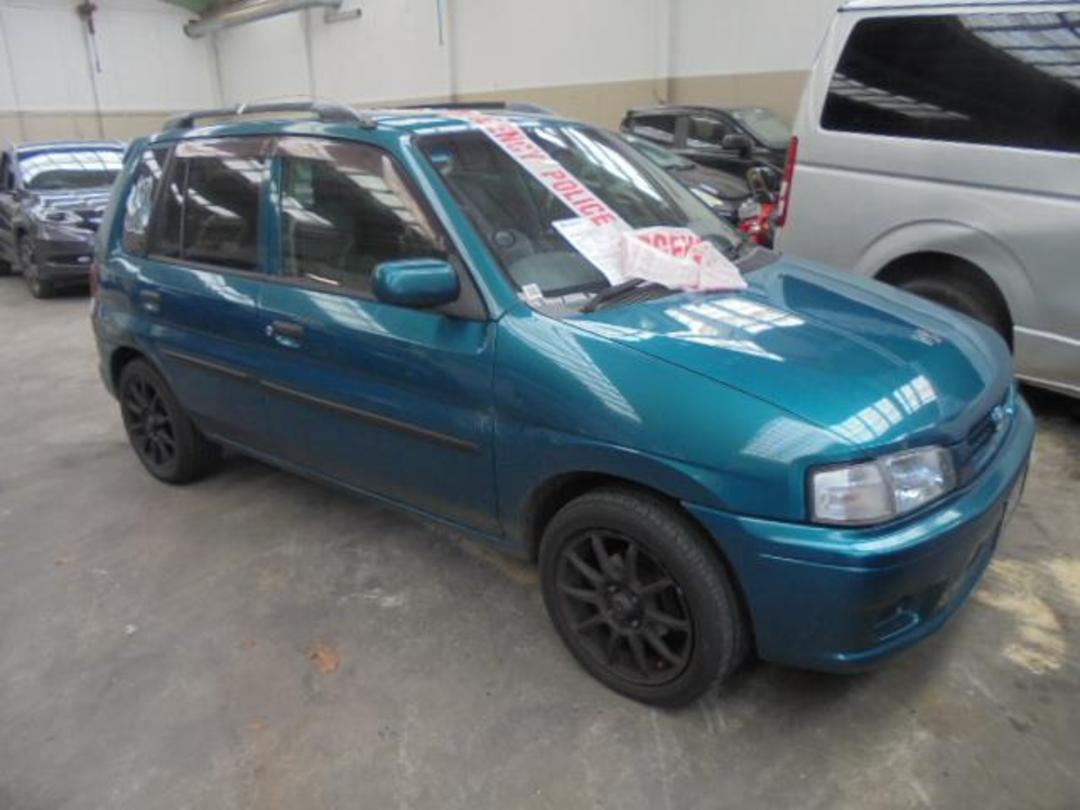 Photo '2' of Mazda Demio Photo '2' of Mazda Demio