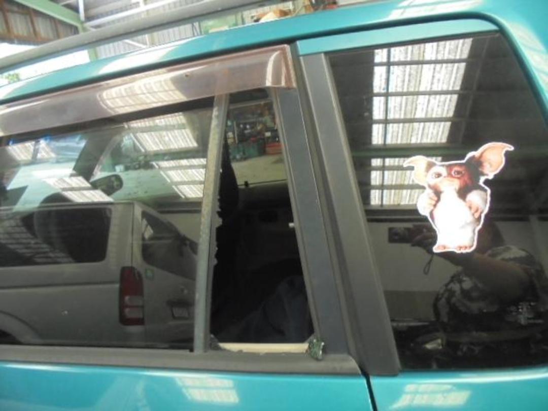 Photo '5' of Mazda Demio Photo '5' of Mazda Demio