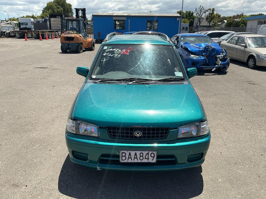 Photo '2' of Mazda Demio