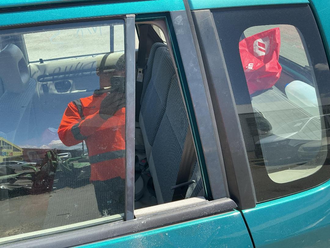 Photo '7' of Mazda Demio