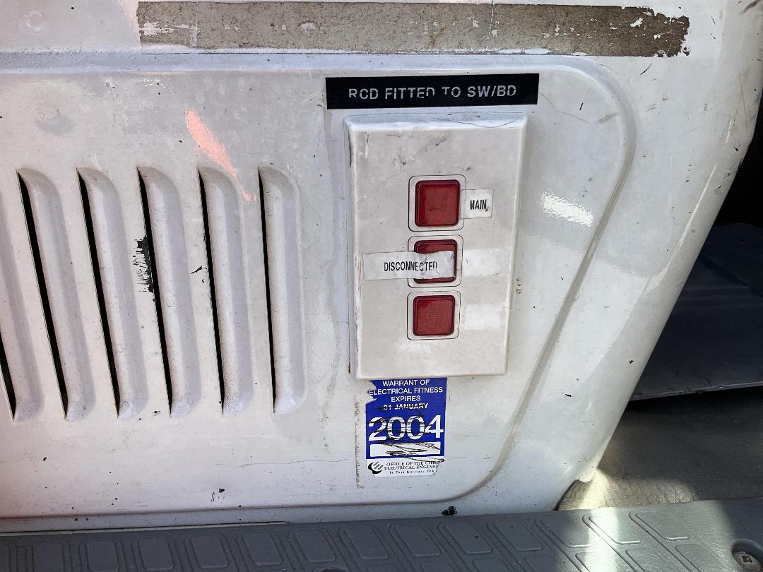 Photo '27' of Mitsubishi Canter 3.5T D/CAB Fire Appliance Photo '27' of Mitsubishi Canter 3.5T D/CAB Fire Appliance