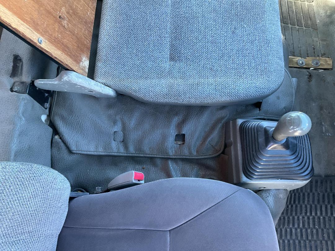 Photo '16' of Mitsubishi Canter 3.5T D/CAB Fire Appliance Photo '16' of Mitsubishi Canter 3.5T D/CAB Fire Appliance