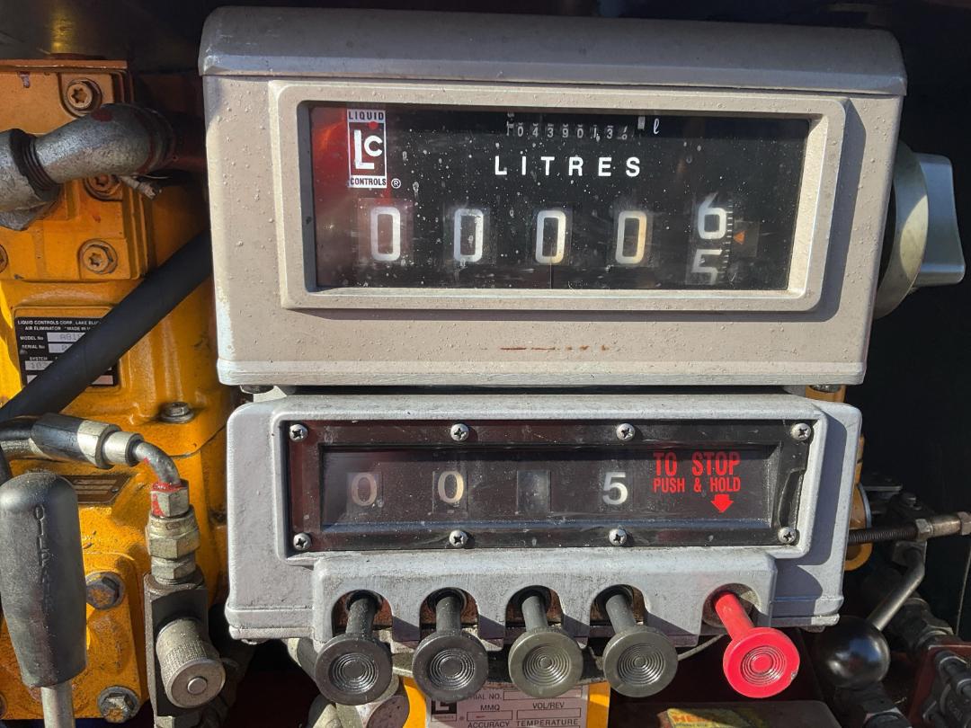 Photo '16' of Mitsubishi Fuso FS517 Curtainsider