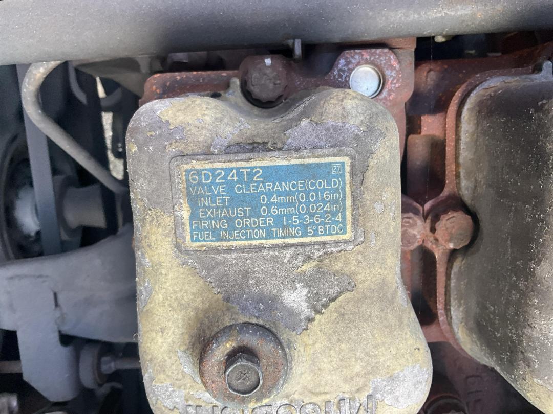 Photo '37' of Mitsubishi Fuso FS517 Curtainsider