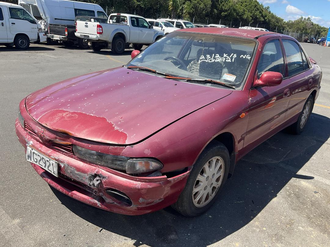 Photo '2' of Mitsubishi Galant Glxi