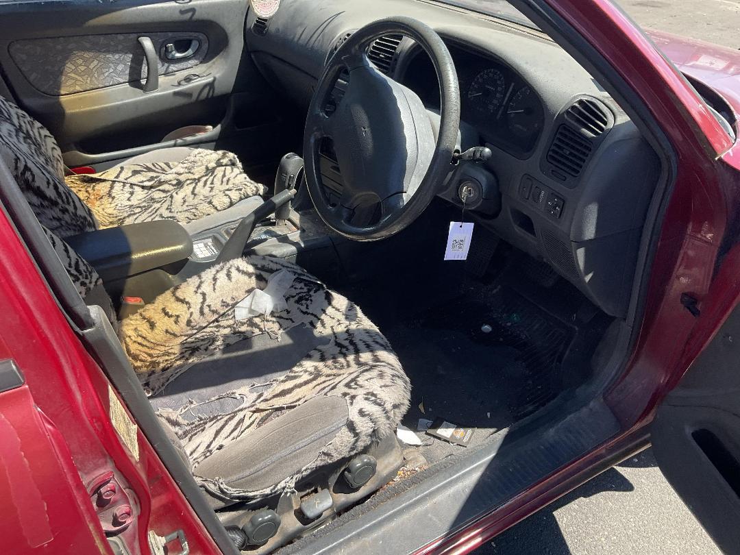 Photo '12' of Mitsubishi Galant Glxi