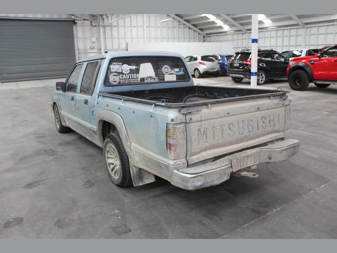 Photo '4' of Mitsubishi L200 D/CAB SPT