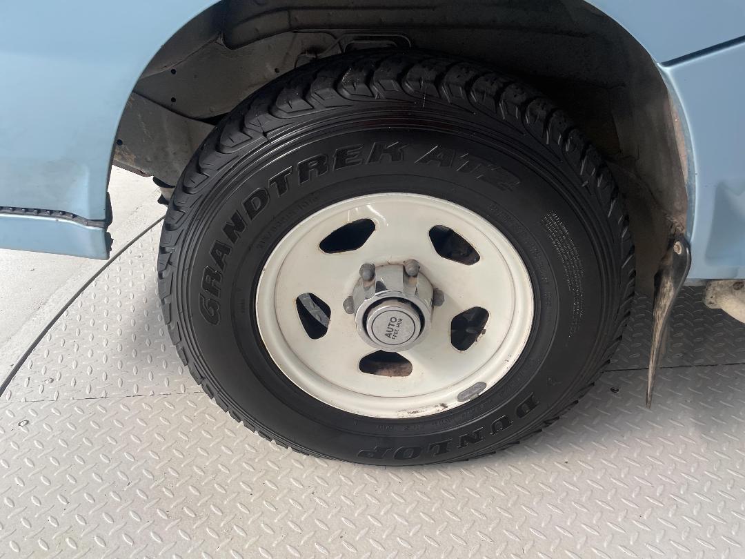 Photo '10' of Mitsubishi L300