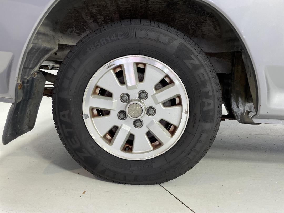 Photo '10' of Mitsubishi L300 SWB SP